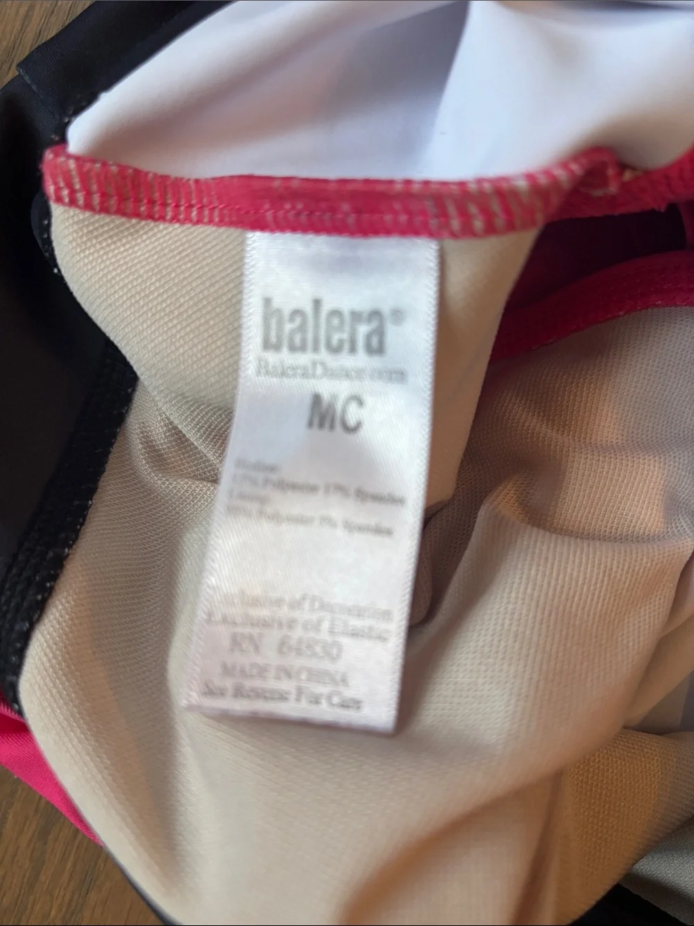 BUNDLE of 4 Old Navy Active Top. Size 8